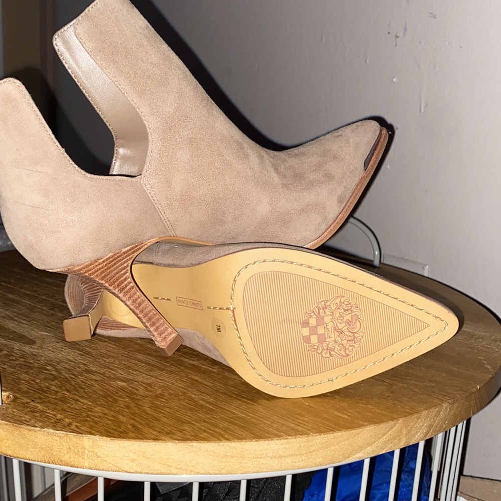 Cutout Booties - Picture 3 of 3